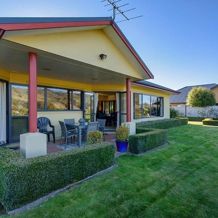 Kawarau Bay View - Cromwell Holiday Home Buitenkant foto