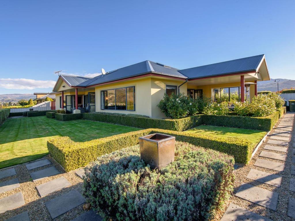 Kawarau Bay View - Cromwell Holiday Home Buitenkant foto