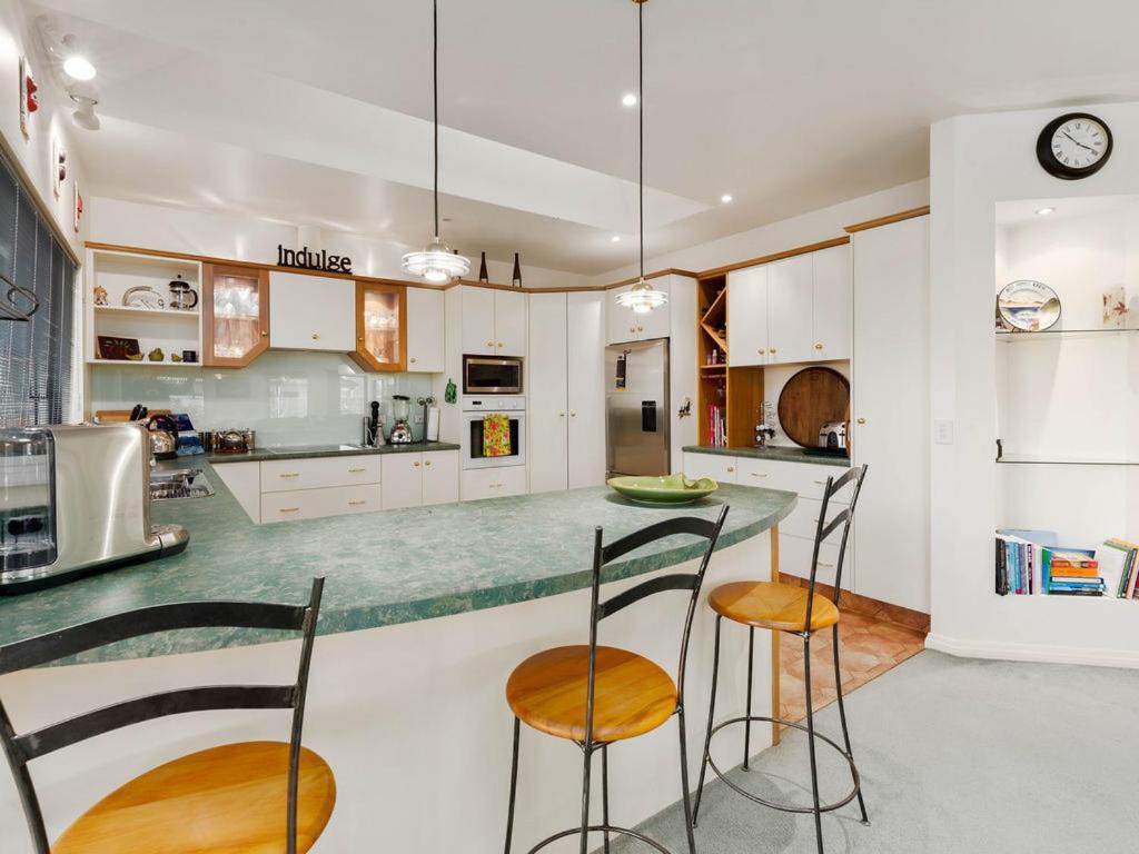 Kawarau Bay View - Cromwell Holiday Home Buitenkant foto