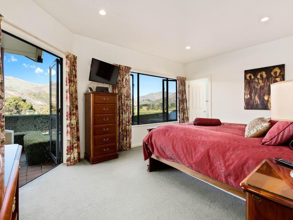 Kawarau Bay View - Cromwell Holiday Home Buitenkant foto